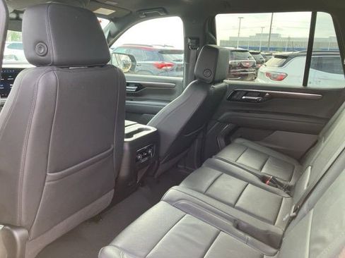 Used 2025 Chevrolet Tahoe LT AWD/4WD image 24