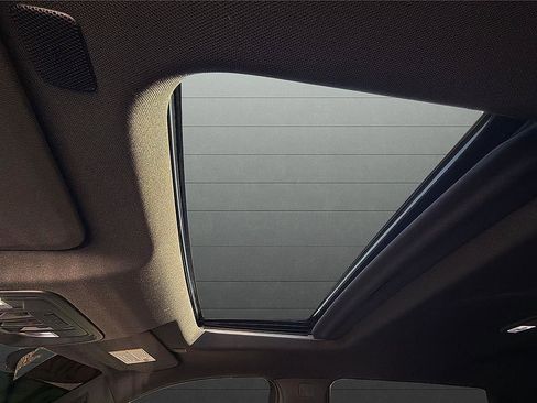 Used 2025 Chevrolet Silverado 2500 High Country w/ High Country Premium Package image 3