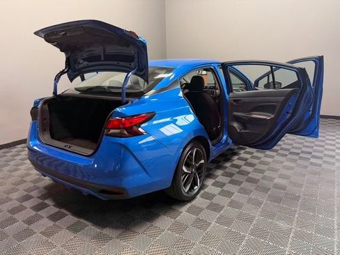 Used 2024 Nissan Versa SR FWD image 24