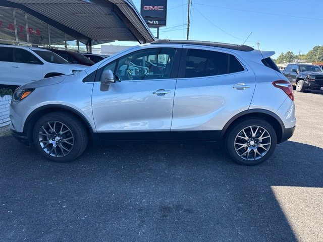 Used 2019 Buick Encore Sport Touring FWD image 3