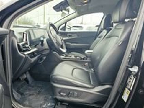 Used 2023 Kia Sportage EX AWD/4WD image 13