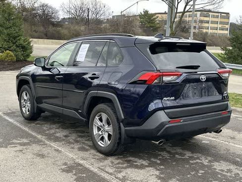 Used 2022 Toyota RAV4 XLE w/ Convenience Package image 24