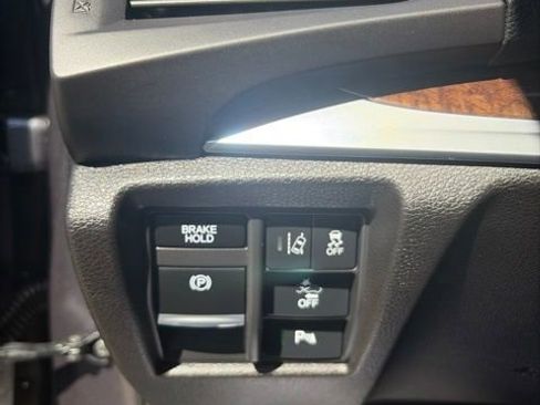 Used 2017 Acura MDX SH-AWD w/ Technology Package image 10