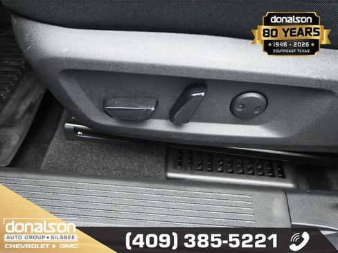 Used 2023 Nissan Rogue SV image 9