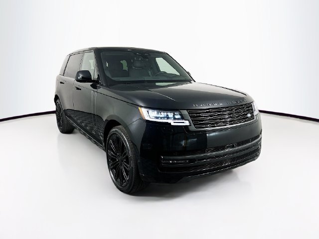 New 2026 Land Rover Range Rover Long Wheelbase SE AWD/4WD image 3