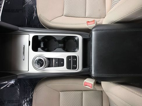 Used 2022 Ford Explorer XLT RWD image 26