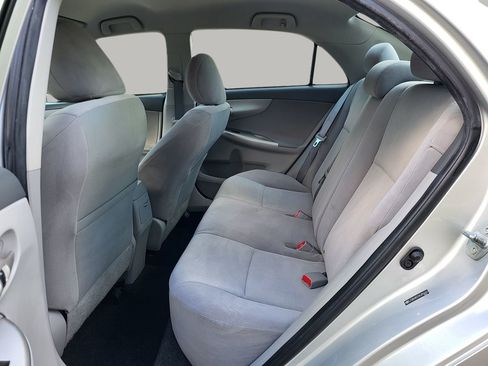 Used 2010 Toyota Corolla LE w/ All Weather Guard Pkg FWD image 17