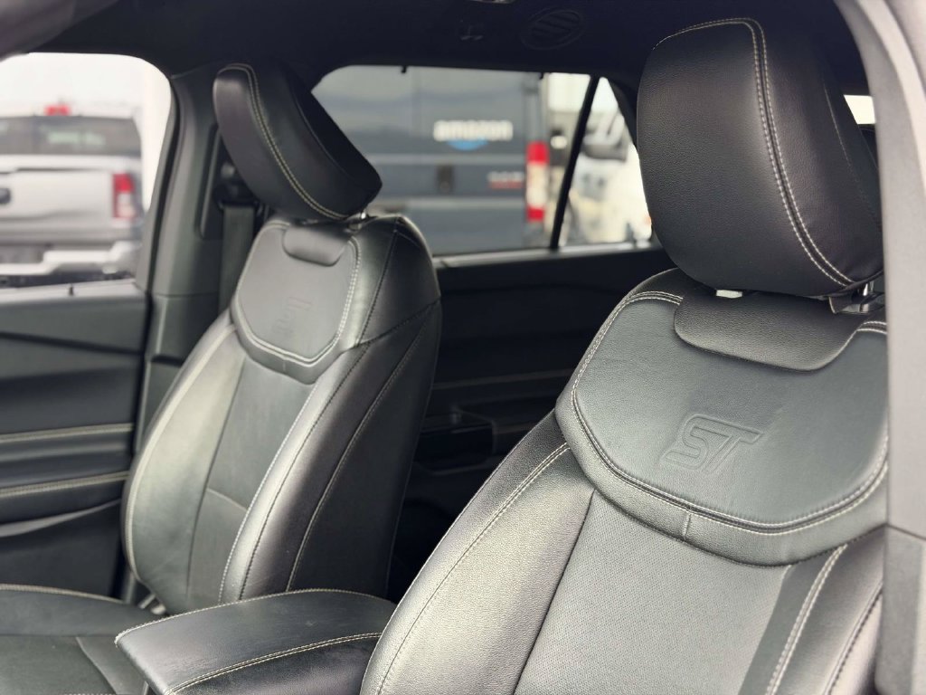 Used 2022 Ford Explorer ST w/ Equipment Group 401A AWD/4WD image 20