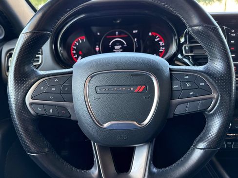 Used 2023 Dodge Durango SXT RWD image 34
