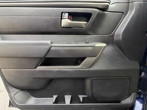 Used 2025 Toyota Tundra SR5 image 33