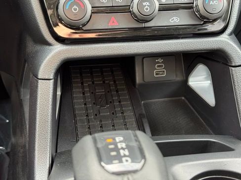 Used 2024 Ford Ranger Lariat w/ FX4 Off-Road Package image 13