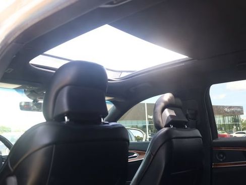 Used 2019 Lincoln Nautilus Reserve AWD/4WD image 21
