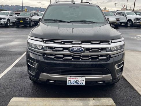 Used 2022 Ford Expedition Max Platinum image 11