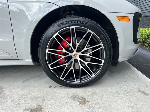 Certified 2023 Porsche Macan S image 15