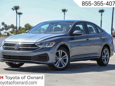 Used 2024 Volkswagen Jetta SE FWD image 1