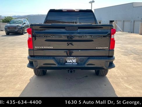 Used 2021 Chevrolet Silverado 1500 Custom AWD/4WD image 4