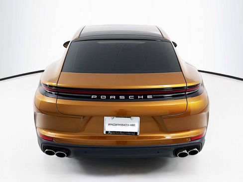 New 2026 Porsche Panamera image 10