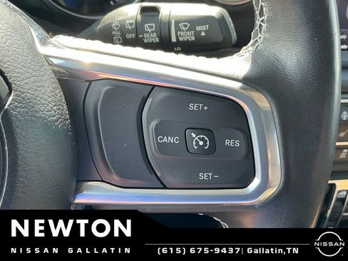 Used 2023 Jeep Wrangler Unlimited Sahara w/ Cold Weather Group AWD/4WD image 27