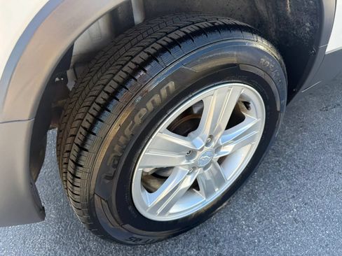 Used 2018 Chevrolet Trax LT w/ Driver Confidence Package AWD/4WD image 26