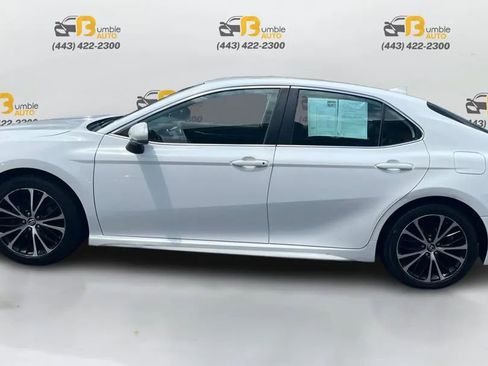 Used 2019 Toyota Camry SE image 8