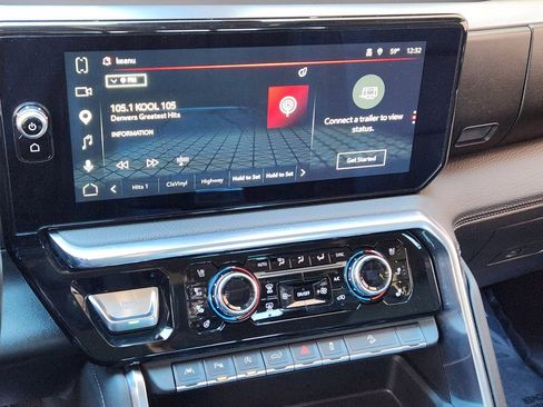 Used 2025 GMC Sierra 1500 Denali image 14