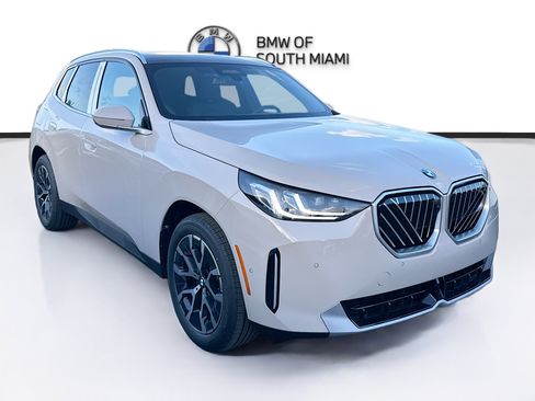 New 2026 BMW X3 xDrive30i w/ Premium Package AWD/4WD image 1