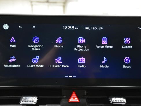 Used 2024 Kia Sportage EX image 22