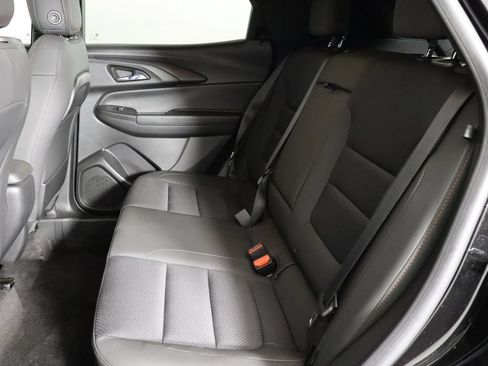 Used 2023 Chevrolet TrailBlazer RS FWD image 16