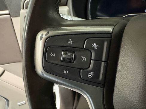 Used 2024 Chevrolet Suburban LT w/ LT Signature Package AWD/4WD image 19