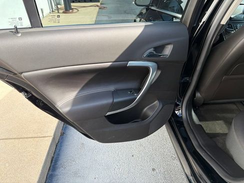 Used 2015 Buick Regal Premium FWD image 34