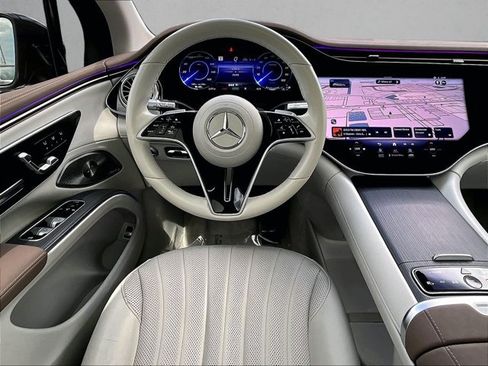 Certified 2023 Mercedes-Benz EQS 580 4MATIC SUV image 7