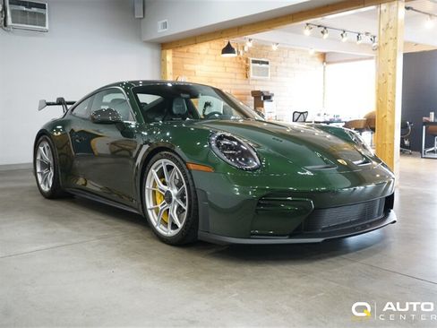 Used 2026 Porsche 911 GT3 RWD image 3