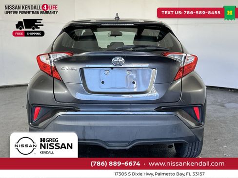 Used 2021 Toyota C-HR LE image 10