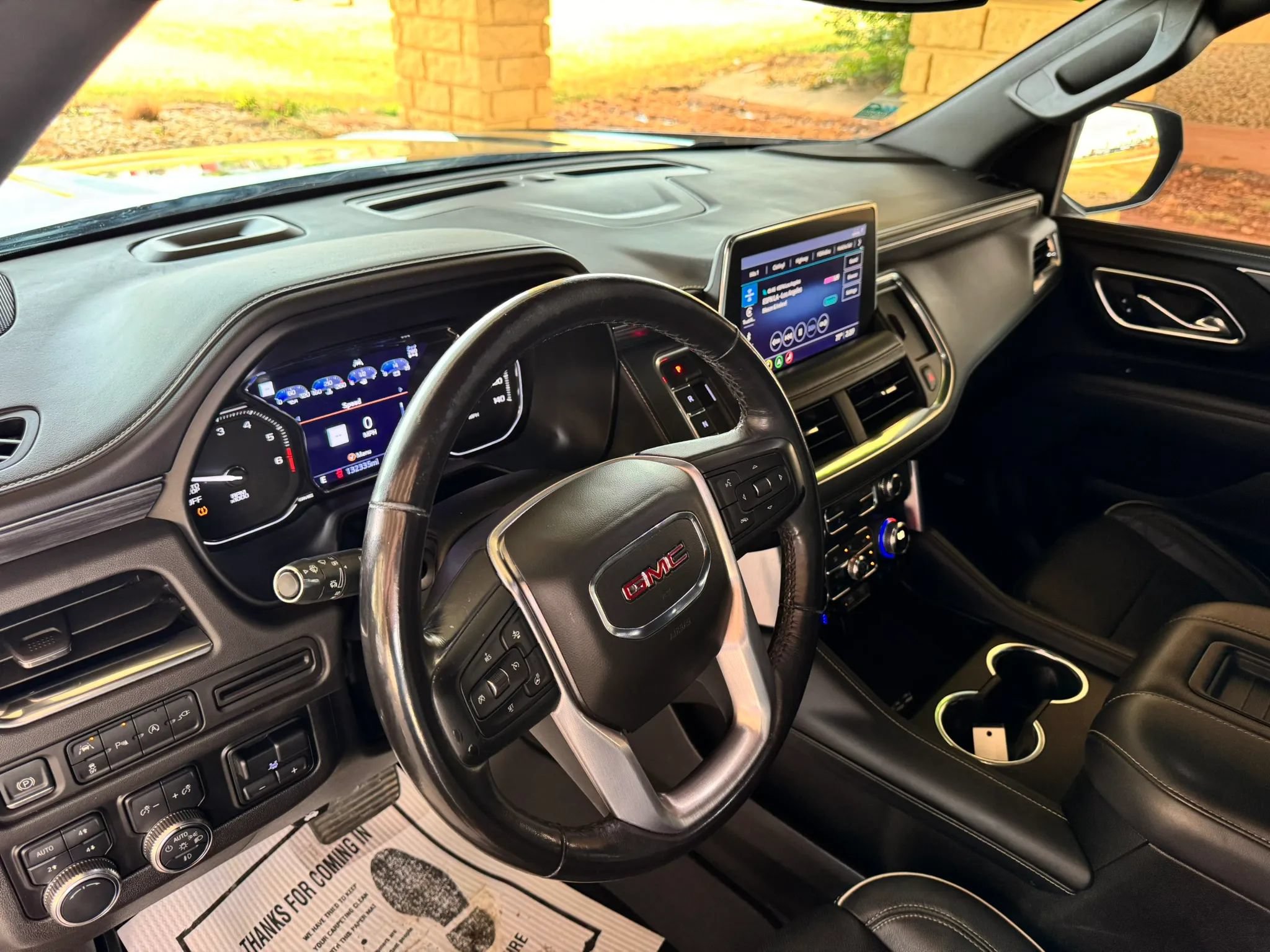 Used 2021 GMC Yukon SLT w/ SLT Luxury Plus Package AWD/4WD image 12
