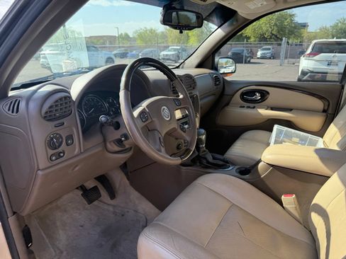 Used 2005 Buick Rainier CXL RWD image 14