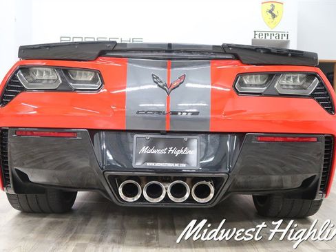 Used 2015 Chevrolet Corvette Z06 w/ 3LZ Preferred Equipment Group image 19