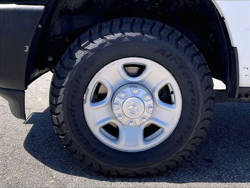 Used 2023 RAM 3500 Tradesman AWD/4WD image 7
