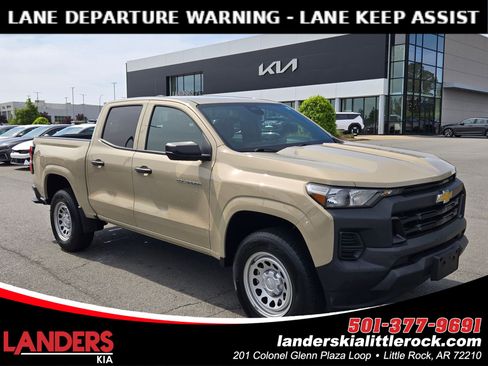Used 2023 Chevrolet Colorado W/T RWD image 1