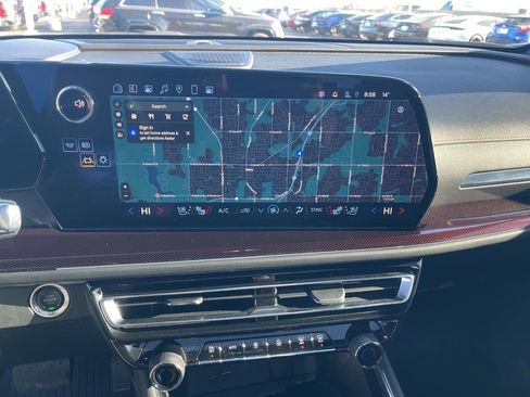 Certified 2024 Chevrolet Traverse RS w/ LPO, Floor Liner Package image 29