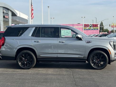 New 2026 GMC Yukon Denali w/ Denali Reserve Package image 4