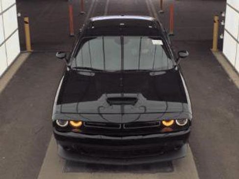 Used 2023 Dodge Challenger R/T image 8