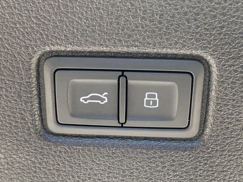 Used 2023 Audi SQ7 Premium Plus image 10