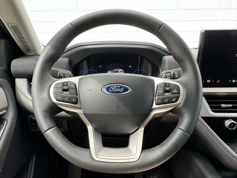 New 2026 Ford Explorer Active image 8