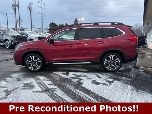 Used 2024 Subaru Ascent Limited w/ Technology Package image 3