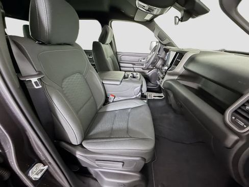 New 2026 RAM 1500 Express AWD/4WD image 25