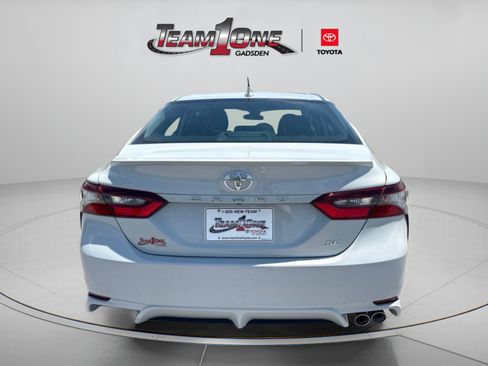Used 2024 Toyota Camry SE FWD image 6