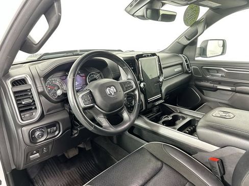 Used 2023 RAM 1500 Laramie AWD/4WD image 3
