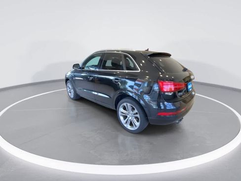 Used 2018 Audi Q3 2.0T Premium Plus w/ Premium Plus Package AWD/4WD image 6