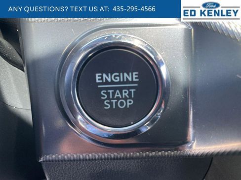 Used 2025 Ford F150 Lariat image 13