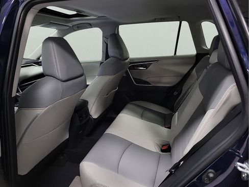 Certified 2023 Toyota RAV4 XLE Premium image 9